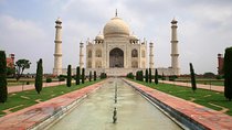 Same day Taj Mahal and Agra Fort Day Tour from Delhi