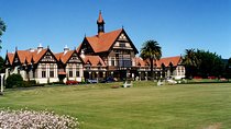Private Tour: Rotorua and Waitomo Caves Day Trip from Auckland