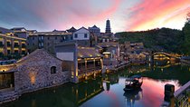 Private Beijing Gubei Water Town & Simatai Great Wall Afternoon & Night Tour