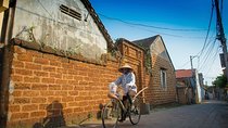 Day Trip to Duong Lam Ancient Village from Hanoi