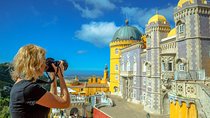 Sintra and Cascais Small Group Tour with Hotel Pick up & Ticket