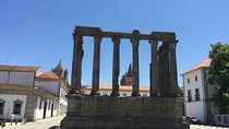 Full Day Private Tour in Évora and Arraiolos