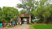 Private Tour: Duong Lam Ancient Village Day Tour