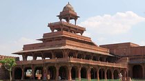 Taj Mahal Day Trip with Fatehpur Sikri From Delhi 