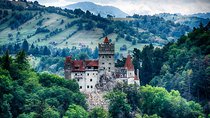 Dracula's Castle, Brasov and Peles Full-Day Tour from Bucharest