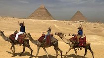 Cairo Layover Tour to Giza Pyramids Sphinx,Coptic Cairo & Old Bazaar 