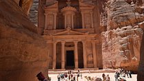 Full-Day Private Round-Trip Transfers to Petra from Amman