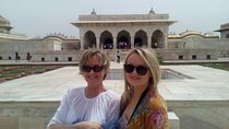 One Day Taj Mahal Tour from Jaipur by Car