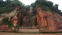 1-Day Chengdu Panda Base and Leshan Giant Buddha GROUP Tour