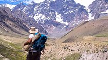 Juncal Andean Park: Hiking over a Glacial Tongue