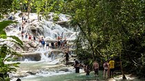Private Blue Hole and Dunn's River Tour from Montego Bay