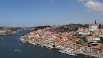 Porto Half-Day Private Tour with Tuk Tuk and Lello Bookstore