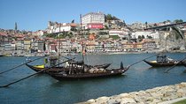 Private Porto from Lisbon with Portuguese lunch and Porto wine tasting
