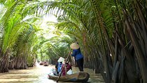 Private Cai Be Floating Market Tour with Lunch and Boat Ride