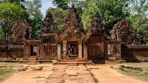 Private Tour: Siem Reap Full Day Tour With Angkor Wat Banteay Srei Bayon Temple and Ta Prohm
