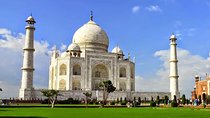 Private Day Trip of Taj Mahal and Agra Fort with Lunch from Delhi