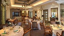 Enjoy South Indian Cuisine At Dakshin - Sheraton New Delhi with Private Transfer