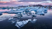 2-Day South Coast Waterfalls, Jokulsarlon Glacier Lagoon and Hike from Reykjavik