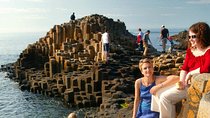 From Belfast-Giants Causeway, Dunluce Castle and Dark Hedges tour