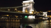 Bright Lights of Budapest Night Tour with Boat Cruise and Wine