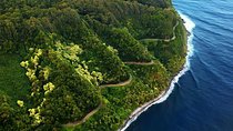 One Day Heavenly Hana Tour: Island Hopping from Oahu to Maui