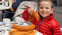 Barcelona Old City Tour for Kids and Families with Churros Stop