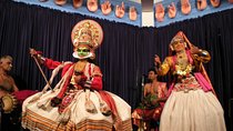 Colors of Kochi: City Tour & Kathakali Experience