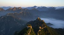 2-Day Great Wall Hiking Tour from Beijing: Jiankou, Mutianyu, Jinshanling and Simatai West