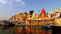 3-Night Private Tour to The Taj Mahal and Agra with Varanasi from Delhi