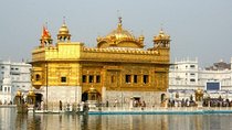 Golden Temple and Wagah Border Private Tour with Punjabi Lunch