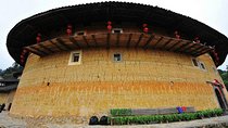 Hakka Tulou Cluster and Tianluokeng Tour with hotel pickup from Xiamen