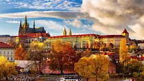 Two-Hour Morning Walking Tour of Prague Castle