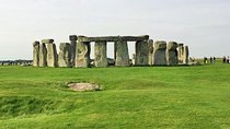 Stonehenge & Bath Day Tour from London including Admission