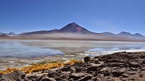 Private Volcano Tunupa and Uyuni Salt Flats Full-Day Tour from Uyuni