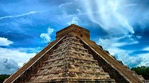 Chichen Itza Sunrise Express Day Tour from Riviera Maya