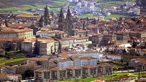 Full-Day Private Tour: Historic Santiago de Compostela from Lisbon
