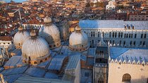 Venice Walking Tour plus Skip the Lines Doge's Palace and St Mark's Basilica Tours