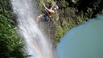 Rappel Maui Waterfalls and Rainforest Cliffs