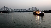 Guided Kolkata Sightseeing Trip by Car, Walk & Sunset Cruise Excursion Trip