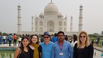 Private Day Tour of Taj Mahal with Old Agra Heritage Walk and Rickshaw Ride