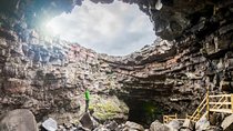 Icelandic Sagas and Volcanic Cave Private Tour
