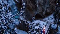 Johnston Canyon Evening Icewalk