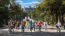 Explore Chapultepec & Mexico City sights by Bike 