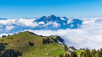 2-Day Alps Tour from Zurich: Mt Pilatus and Mt Titlis
