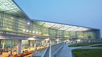 Kolkata - Arrival transfer from Airport to Hotel