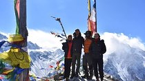Langtag Trek with Tserko Ri climbing