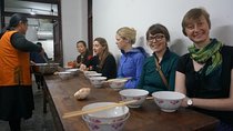 Half-Day Walking Tour with a Vegetarian Lunch at a Nunnery
