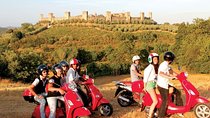 Vespa Tour with Lunch & Chianti Winery from Siena