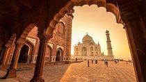 Private Trip Same Day Taj Mahal Tour From Bangalore 