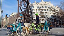 Gaudi E-Bike Tour in Barcelona